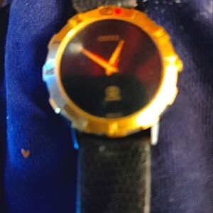 Unisex vintage Gucci watch